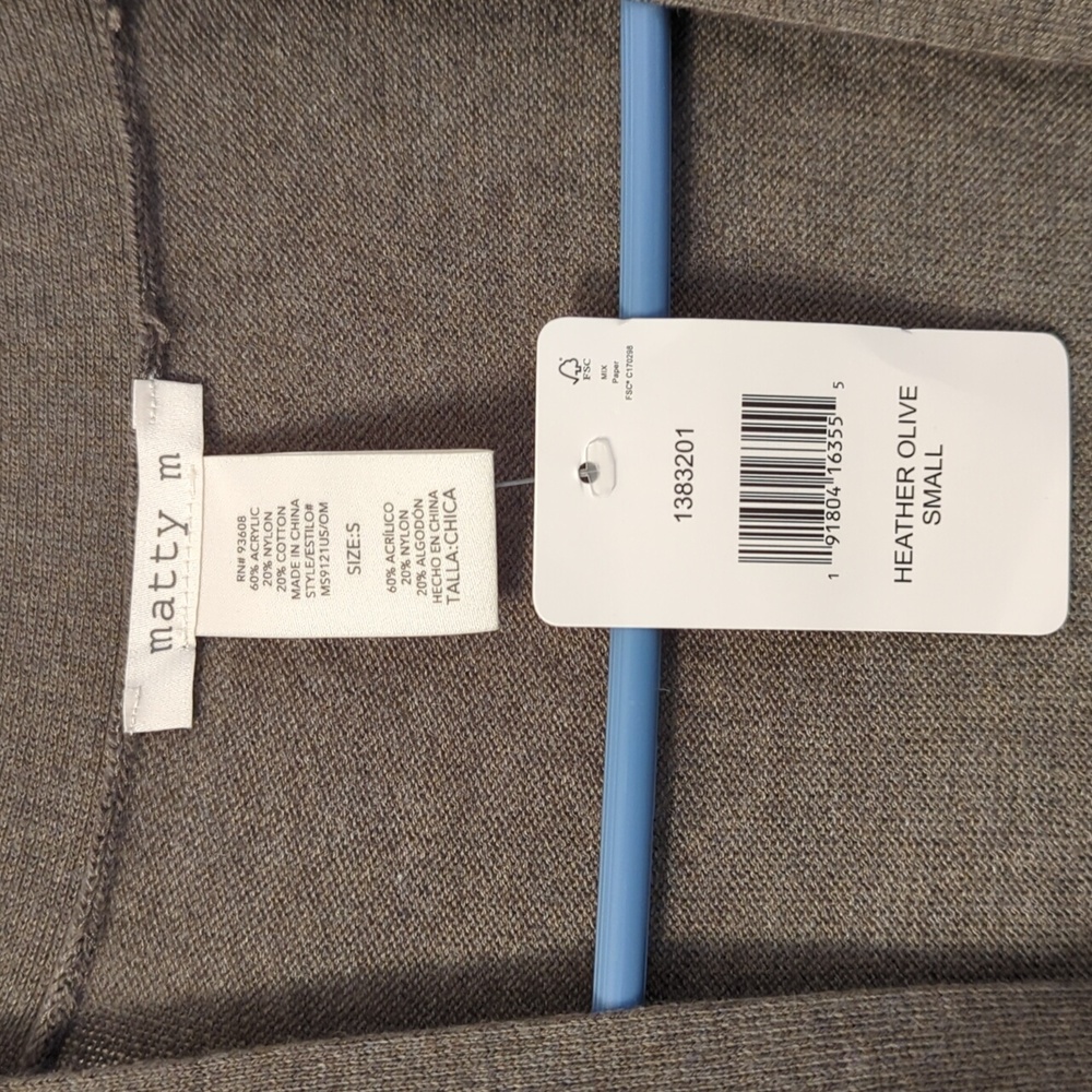 Women's Cardigan - Picture 2 of 3